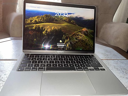Apple MacBook Pro M2 16GB/512GB